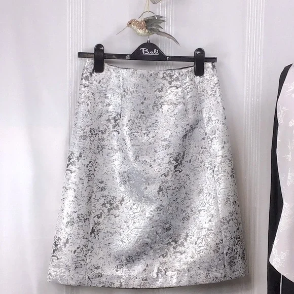 🪞Ellen Tracy Silver Metallic A-Line Knee Length Lined Back Zip - Picture 8 of 9